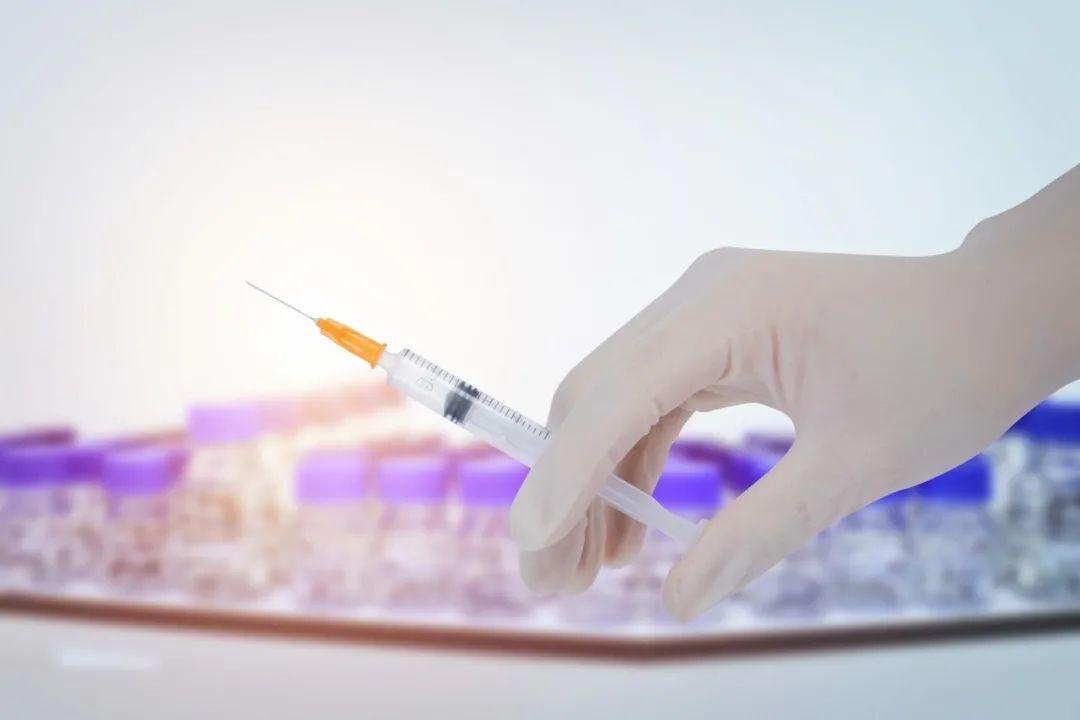 基孔肯尼亚病毒的临床表现视频:基孔肯尼亚与登革热
