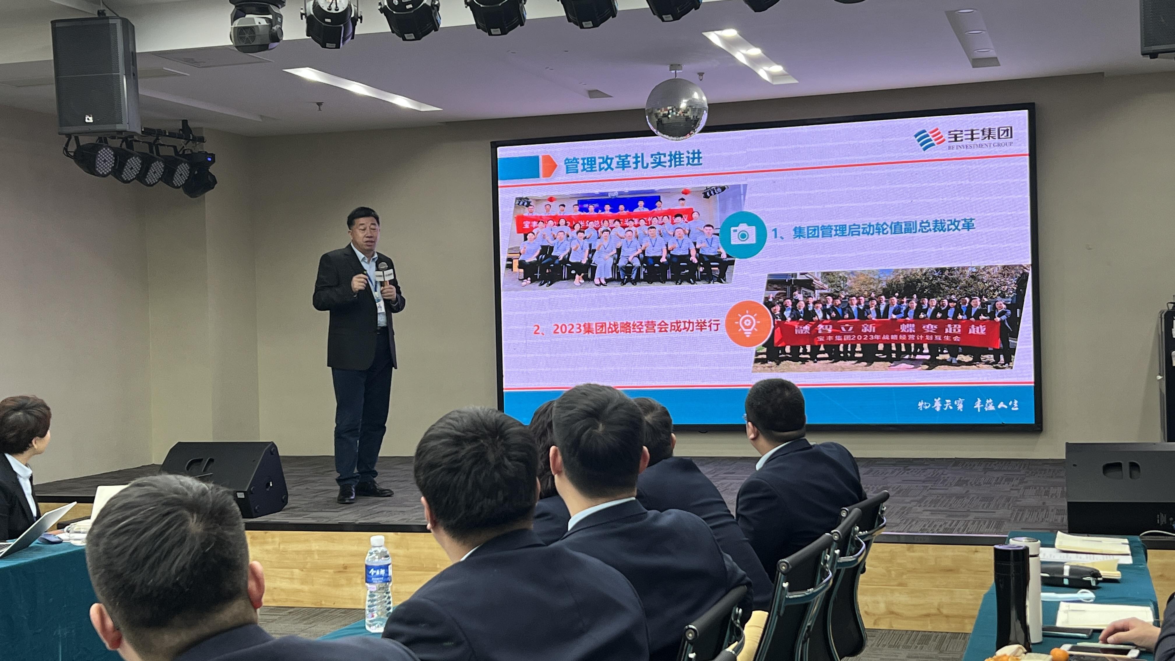 2023年新冠疫情能结束吗？深度解析未来走向与人类应对策略