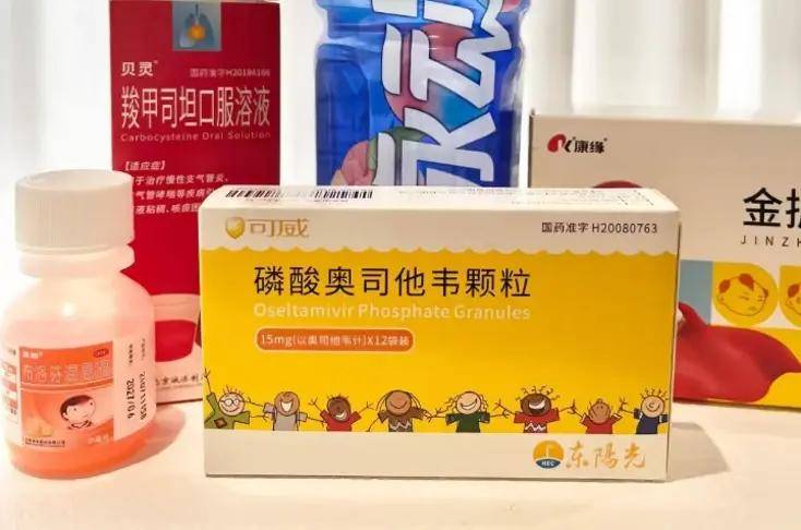 新冠病毒吃什么药治疗效果好（新冠病毒吃什么药治疗效果好奥司他韦）