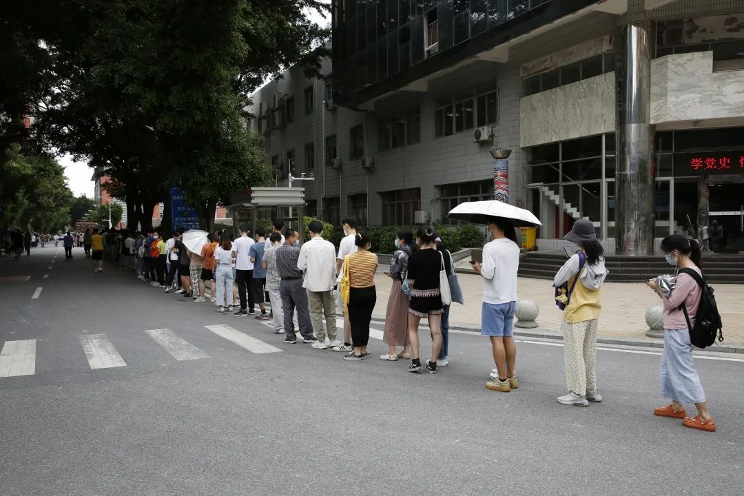 新冠结束了吗:新冠将结束