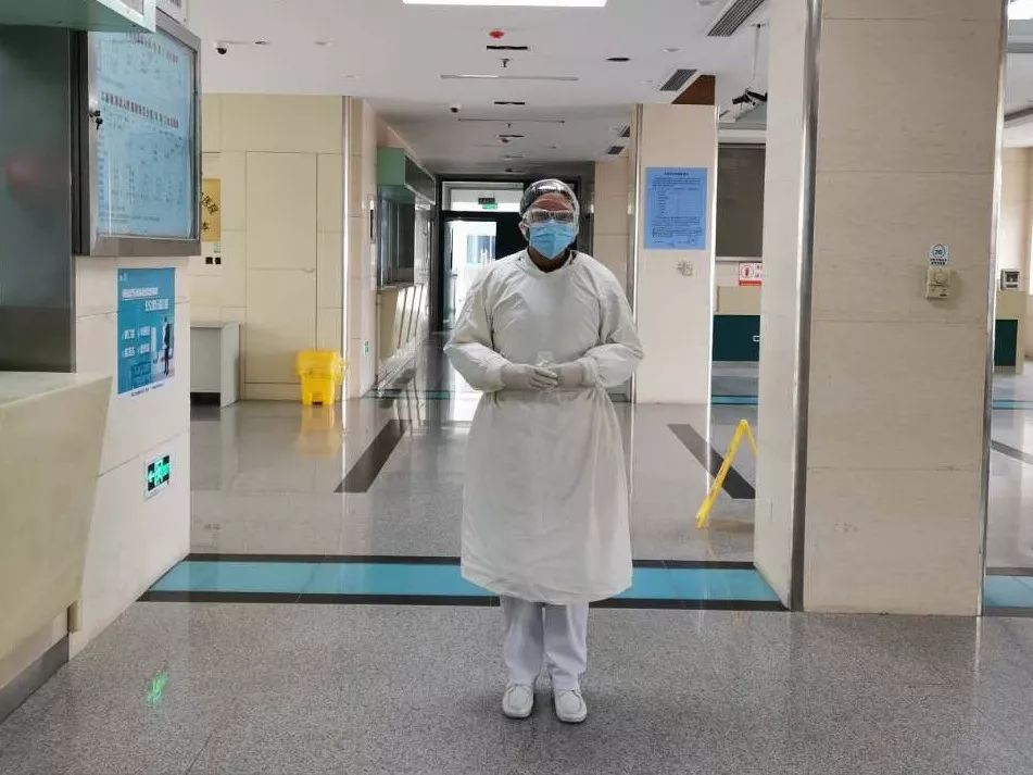 疫情三年一共死亡多少护士:疫情死亡多少医务人员