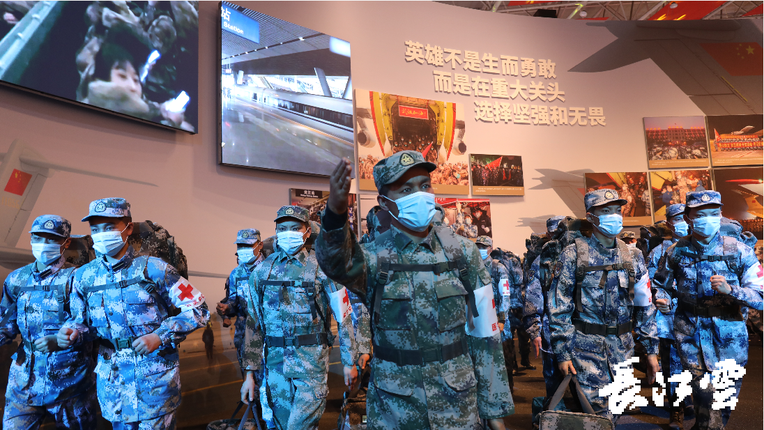 武汉封城解放军出动视频:2020123武汉封城视频