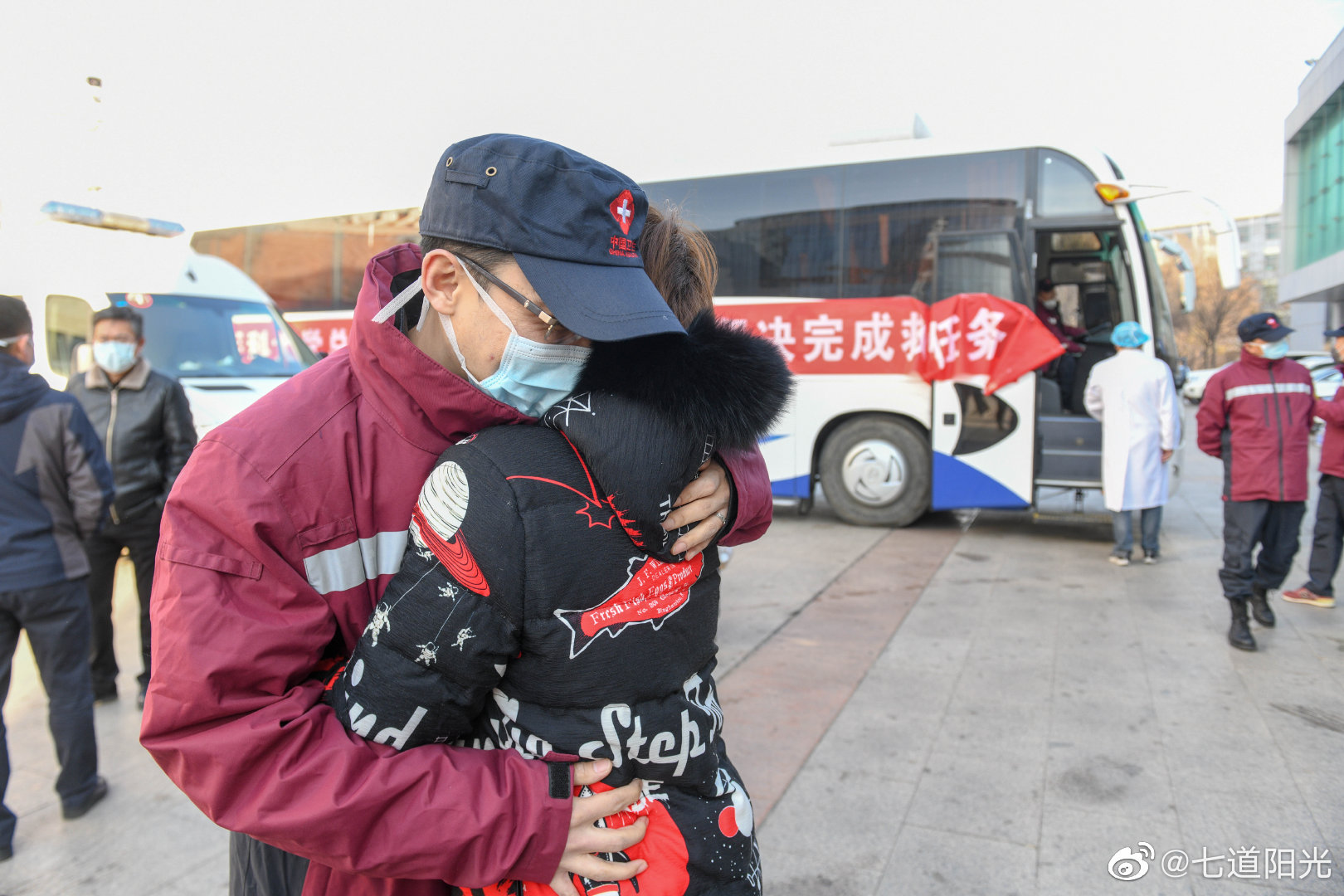 【武汉疫情结束送别视频播放/武汉疫情结束送别视频播放大全】