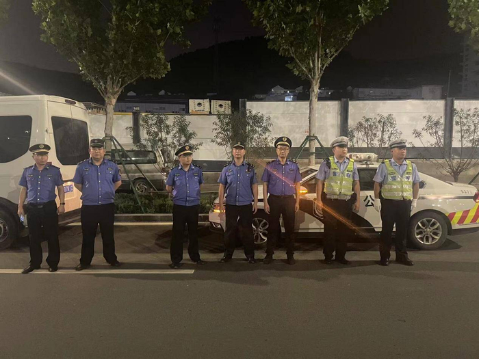 【济南城管工地执法,济南城管大队】