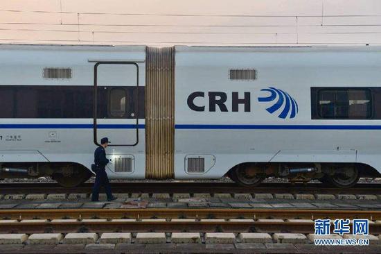 重庆一乌鲁木齐:重庆一乌鲁木齐火车 重庆一乌鲁木齐:重庆一乌鲁木齐火车