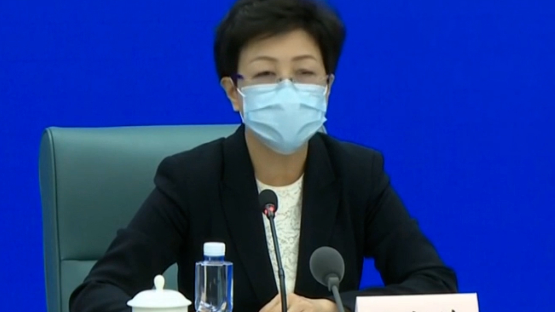 【上海卫健委衣主任/上海 卫健委 主任】