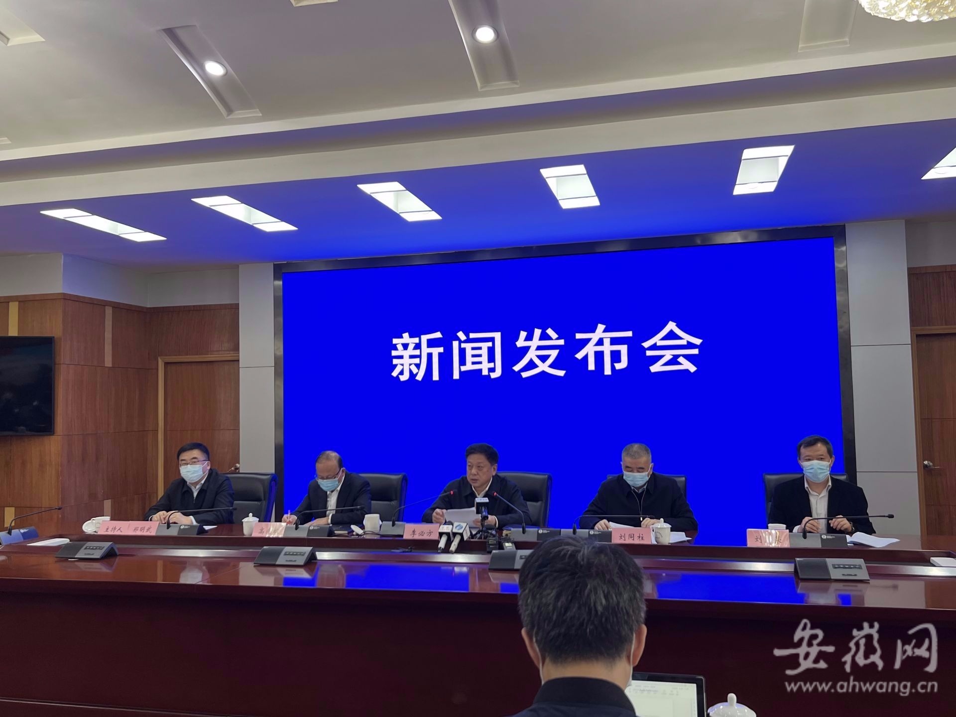 江西省疫情防控指挥部通告电话:江西省疫情防控指挥部咨询电话