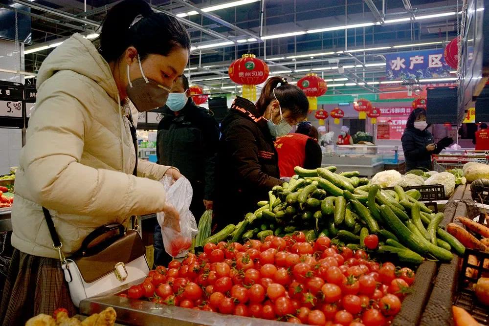 郑州疫情超市营业/郑州疫情商场关门了吗