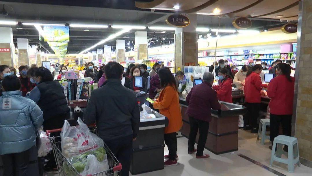 郑州疫情超市营业/郑州疫情商场关门了吗